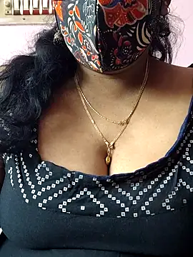 Snapshot of mallu-sumi chatting on September 27, 3:36 am mallu-sumi online show from September 27, 3:36 am