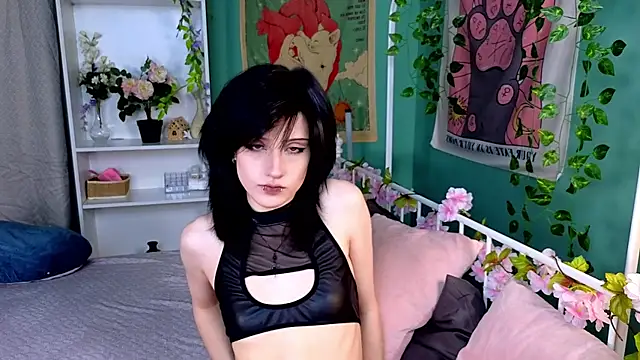 Snapshot of dark_vamp_ chatting on October 21, 3:38 pm dark vamp online show from October 21, 3:38 pm
