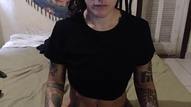 MissRebeka online show from May 25, 5:12 pm