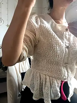 fanfan-FF online show from November 8, 4:50 am