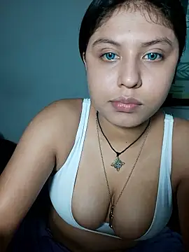 azulzulix online show from January 19, 2:30 am