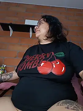 CinnamonCookiez online show from February 5, 5:10 am