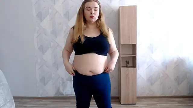 Melina Hot9 online show from April 4, 7:18 am