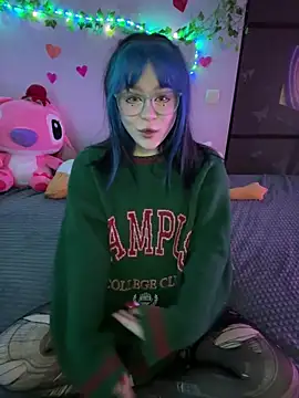 MaddisonHaas online show from April 5, 6:51 pm