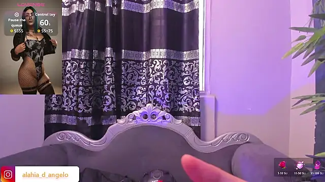 Alahia Dangelo online show from February 7, 6:01 pm