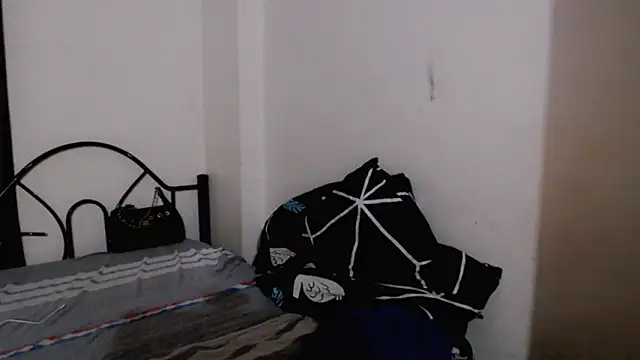 Nathalie Heartxoxo69 online show from January 18, 12:45 pm