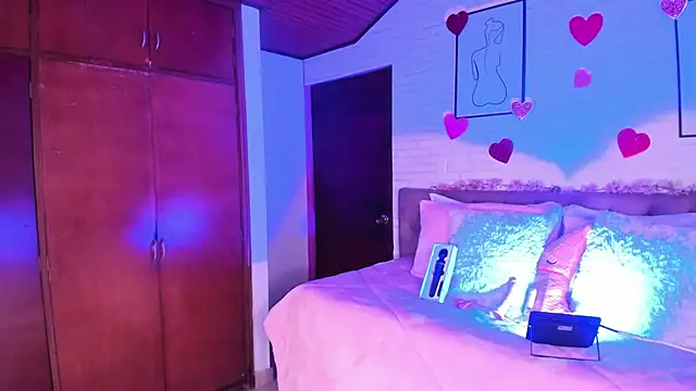 Kitty Pam online show from February 28, 12:21 am