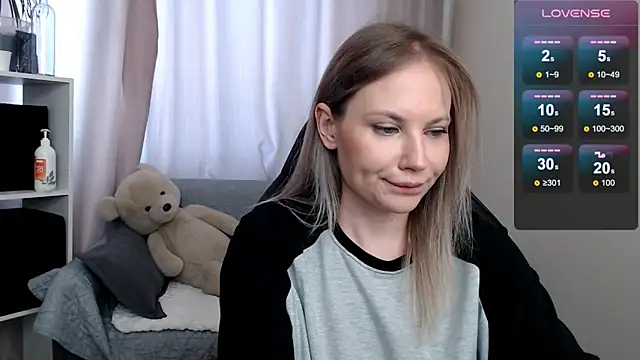 Sunny bunny6 online show from April 1, 5:30 am