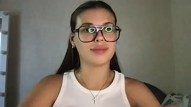 MoonriseGoddess online show from July 13, 10:38 am