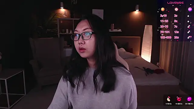 Snapshot of Marine_Vact chatting on October 3, 2:11 pm Marine Vact online show from October 3, 2:11 pm