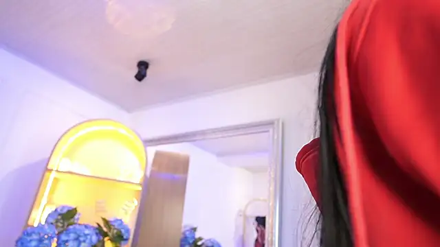 elasummer online show from January 16, 12:56 pm