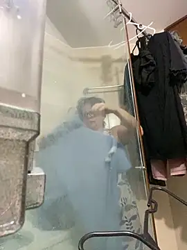 Sharongirl07 online show from April 1, 1:41 pm