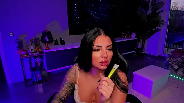 anemarieejolie online show from April 1, 4:48 pm