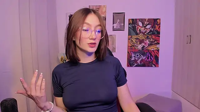 haanna thompsoon online show from April 23, 3:14 am