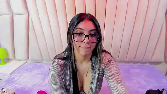 Lucy Anall  online show from March 14, 11:50 pm