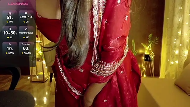 Only hunny online show from November 9, 6:04 pm