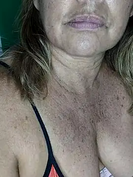 Kasandra Ho online show from October 16, 2:14 am