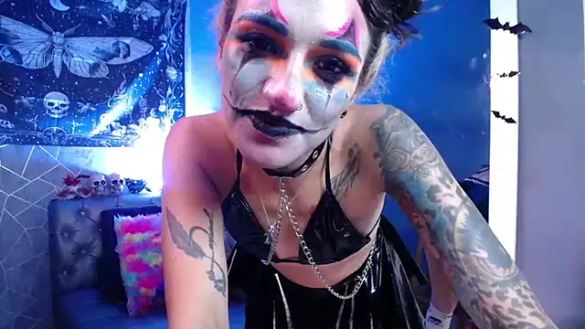 amelierouss online show from April 11, 7:45 am