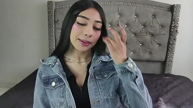 Nesuko kamado  online show from January 13, 4:44 pm