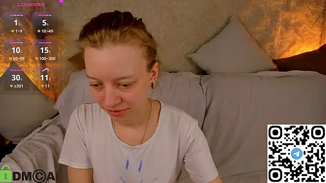 Michelle Blond online show from March 6, 9:59 am