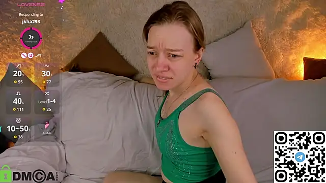 Michelle Blond online show from January 7, 7:23 am