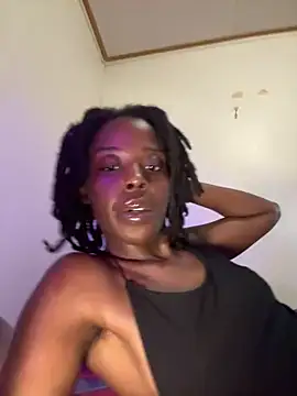 choclatepeaach online show from February 21, 11:22 am