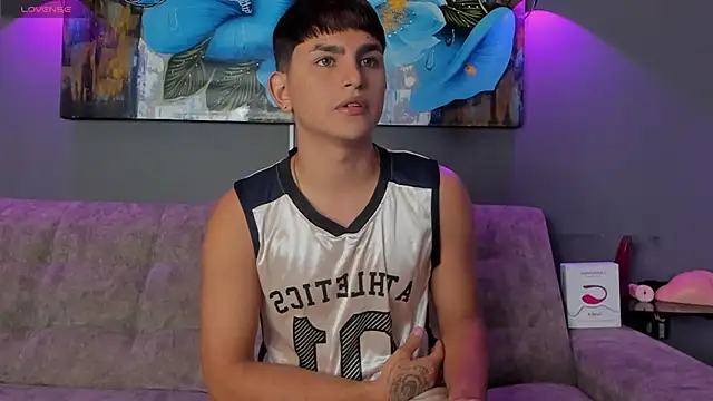 Lyam ap online show from November 14, 7:41 am