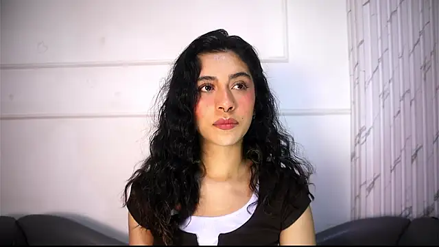 Alyssa jones online show from June 2, 4:13 am