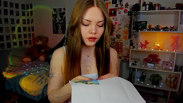 AkiraKatsu online show from February 7, 11:03 am