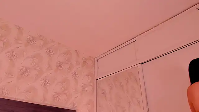 nicolle pierce online show from March 5, 1:29 pm