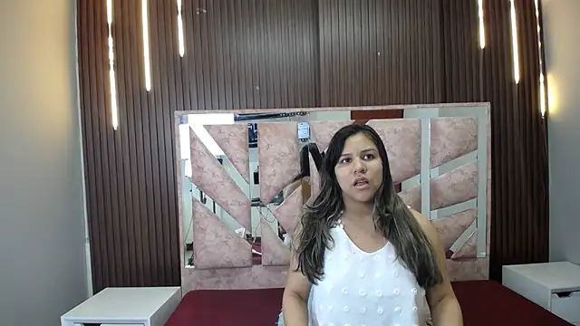 stephanieross202cl online show from February 16, 1:22 pm