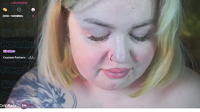 ZaraReignn online show from March 14, 9:05 pm