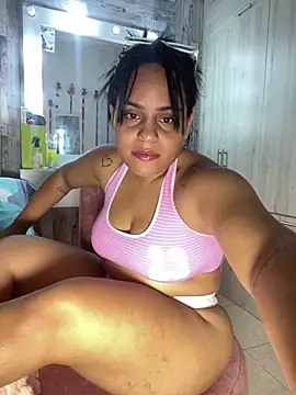 Violetrousse online show from March 7, 6:15 pm