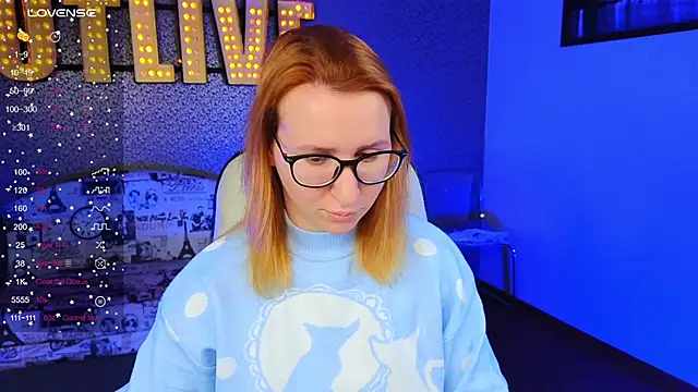 AliceBYKiss online show from February 27, 4:12 am