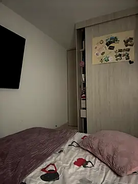 licky lu online show from December 20, 3:21 am