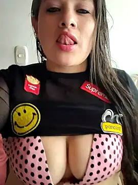 Neve Collins online show from October 9, 1:26 pm