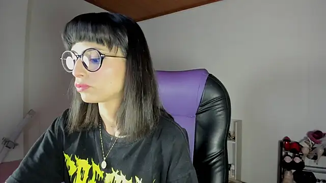 aiko mori online show from September 8, 8:19 pm