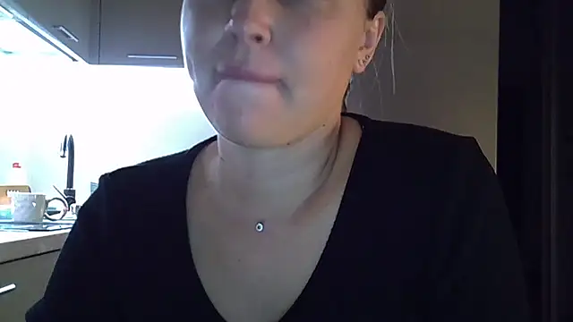 Snapshot of Lucky_Anna chatting on September 12, 4:03 pm Lucky Anna online show from September 12, 4:03 pm