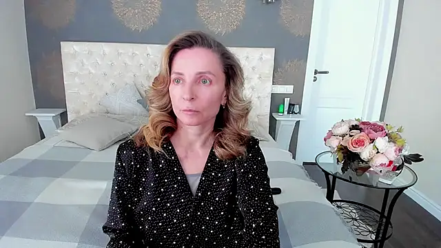AllisonWilliams online show from May 11, 1:57 pm