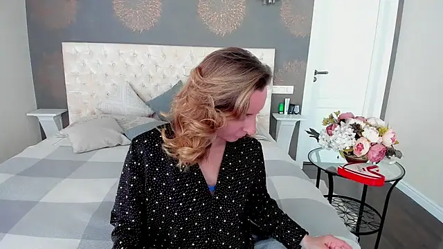 AllisonWilliams online show from May 10, 1:02 pm