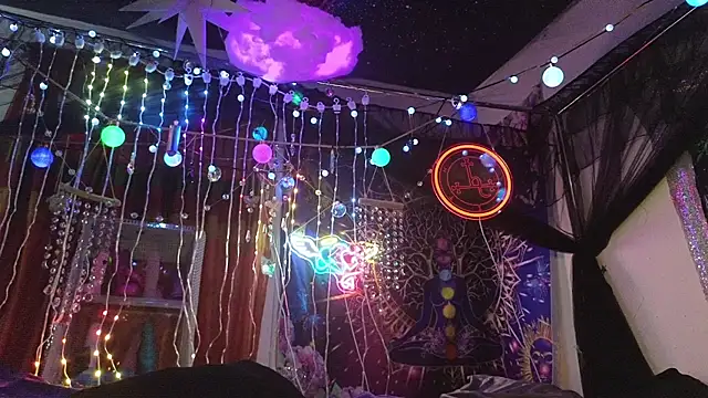 LilithBlackMoon-369 online show from March 6, 6:41 am