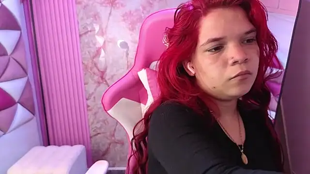 MelanyCarter18 online show from April 11, 2:10 pm