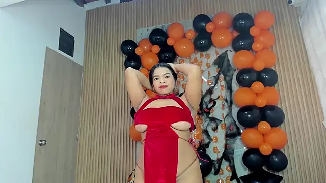 Snapshot of Any_topless chatting on October 21, 11:03 am Any topless online show from October 21, 11:03 am