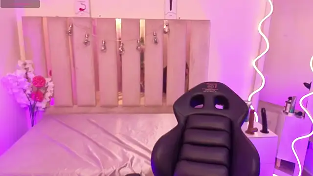 Andy tay1 online show from October 5, 3:11 am