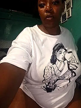 curvyloneah75 online show from December 20, 6:56 pm