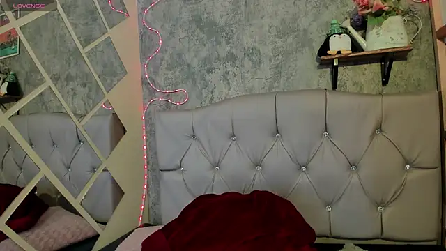 Megan sophia2 online show from September 17, 12:58 pm