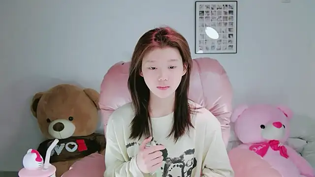 yang-yang-yang online show from May 3, 5:00 am