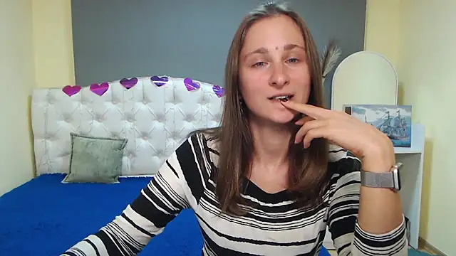 MichelLeee online show from October 9, 11:47 am