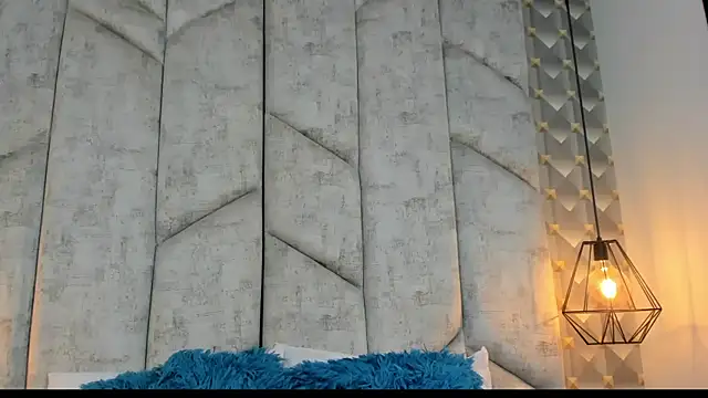 AshleyHill2 online show from February 28, 3:39 am