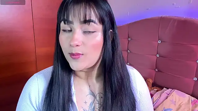 male couper online show from November 12, 6:17 pm